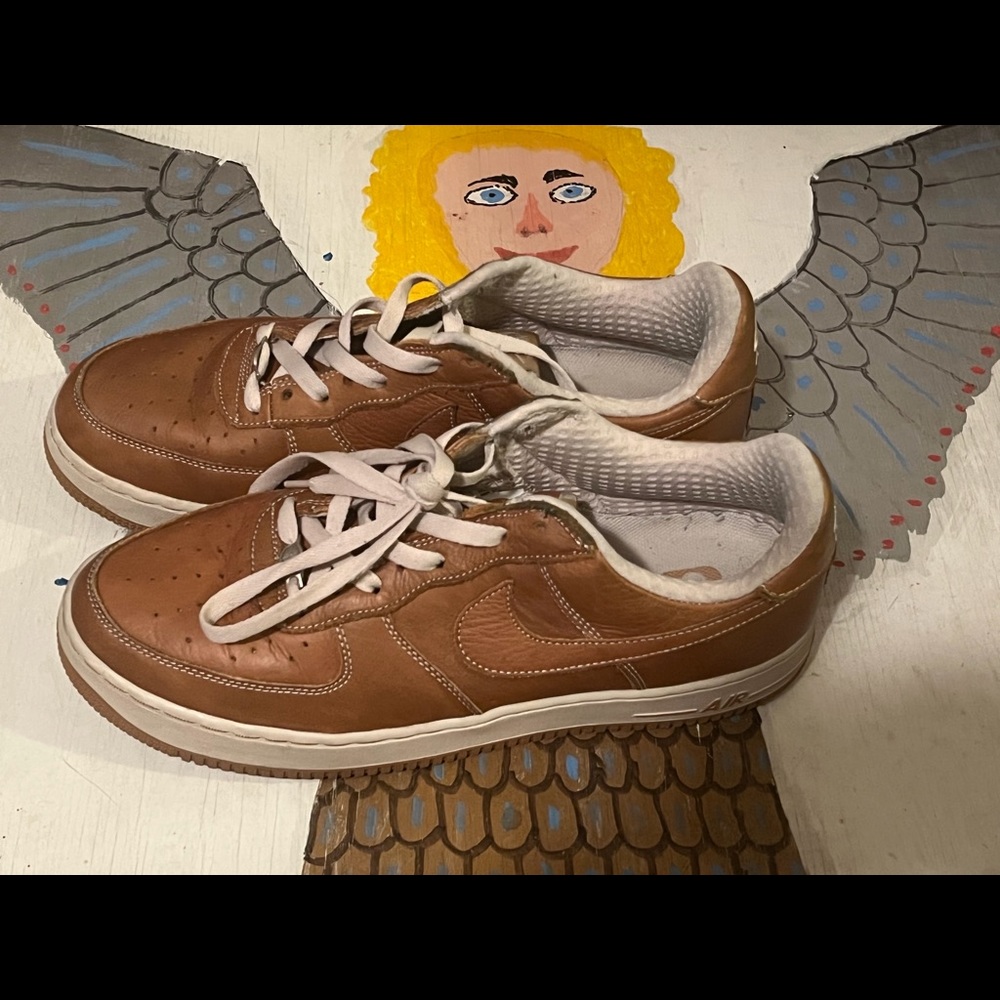 Nike airs